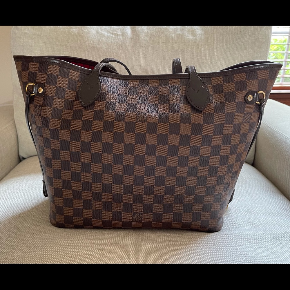 Authentic Louis Vuitton Neverfull MM
